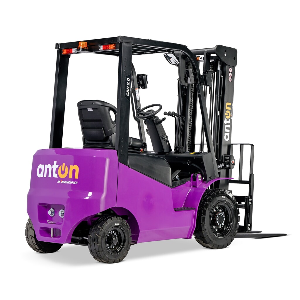 AntOn by Jungheinrich elektrický vysokozdvižný vozík CBH 2.0 s dvojnásobným teleskopickým zdvihovým mechanizmom, výška zdvihu 3 300 mm, nosnosť 2 000 kg, vrátane integrovaného nabíjača Číslo obrázka výrobku 3: AntOn by Jungheinrich elektrický vysokozdvižný vozík CBH 2.0 s dvojnásobným teleskopickým zdvihovým mechanizmom, výška zdvihu 3 300 mm, nosnosť 2 000 kg, vrátane integrovaného nabíjača