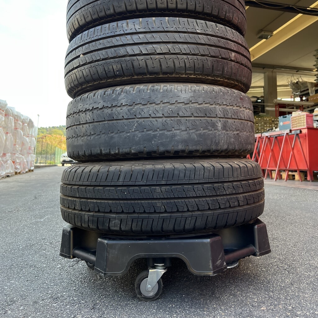 Číslo obrázka výrobku 4: Bravi® Platforms osobný zdvihák na komisionovanie pneumatík Sprint TL