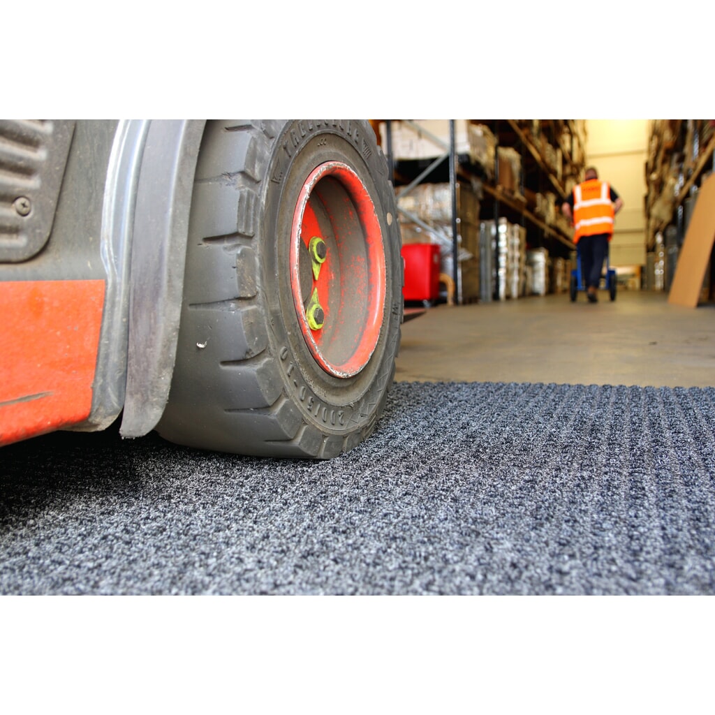 Číslo obrázka výrobku 4: COBA Rohož na zachytávanie nečistôt Superdry Heavy Traffic, š × h 1 150 × 1 800 mm