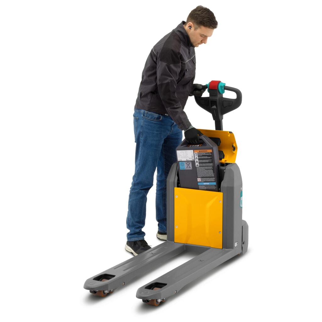 Elektrický paletový vozík Jungheinrich AME 18, nosnosť 1 800 kg, dĺžka vidlíc 1 150 mm, špeciálna šírka vidlíc 670 mm, tandemové kolieska Číslo obrázka výrobku 4: Elektrický paletový vozík Jungheinrich AME 18, nosnosť 1 800 kg, dĺžka vidlíc 1 150 mm, špeciálna šírka vidlíc 670 mm, tandemové kolieska