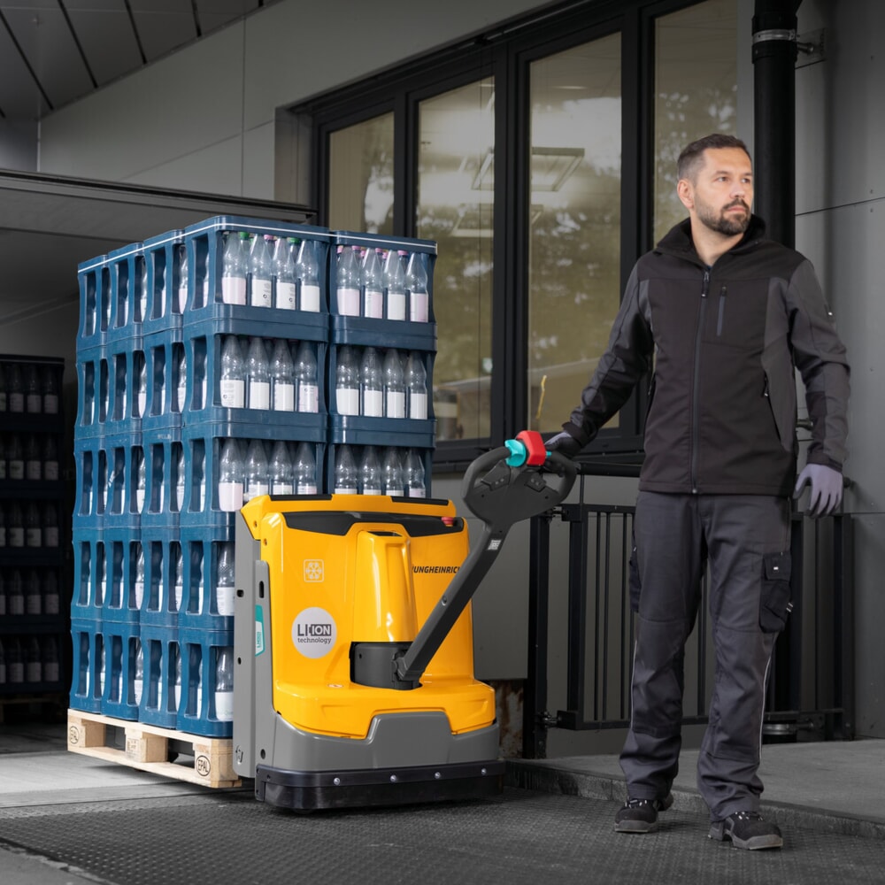 Číslo obrázka výrobku 6: Elektrický paletový vozík Jungheinrich EJE 114i, nosnosť 1 400 kg, dĺžka vidlíc 1 150 mm