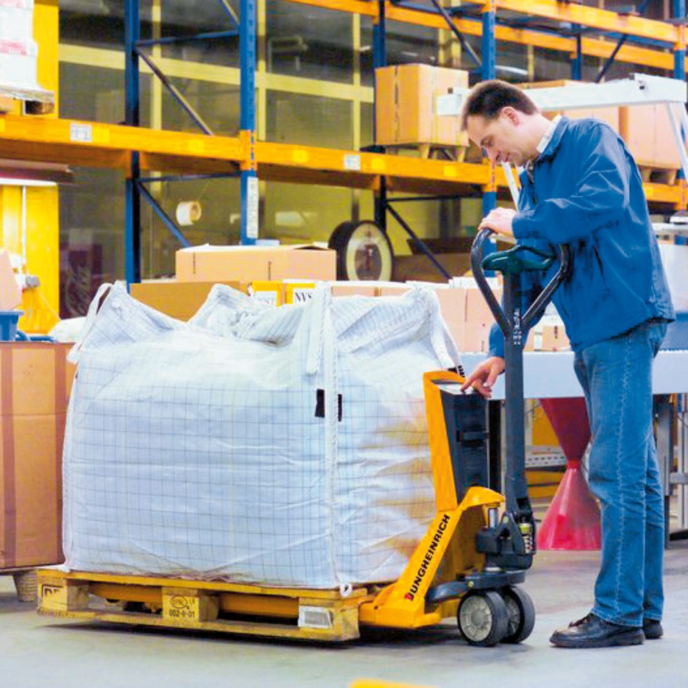 Číslo obrázka výrobku 3: Paletový vozík s váhou Jungheinrich AMW 22p s komfortným zobrazením, nosnosť 2 200 kg, celogumové/polyuretán