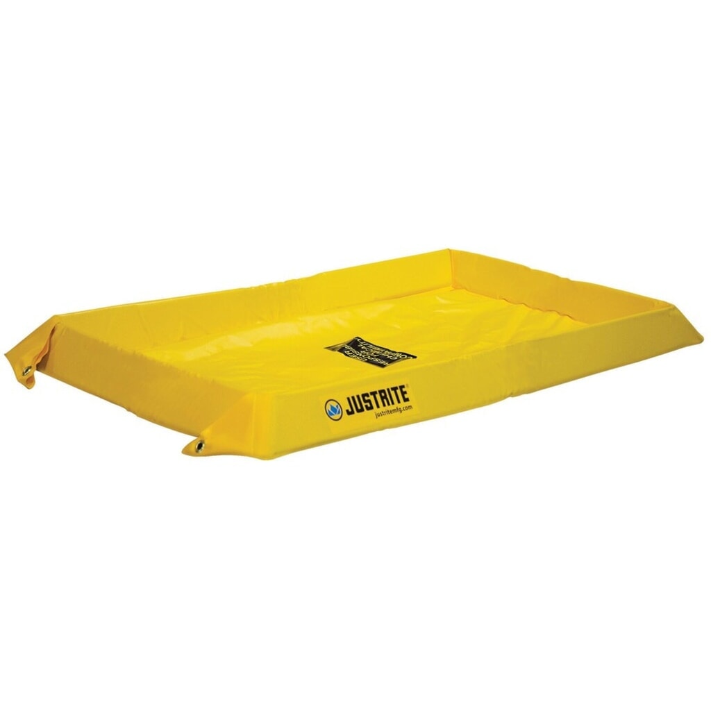 Obrázok výrobku: Justrite® skladacia záchytná vaňa z PVC, výška steny 100 mm, vnútorné rozmery 0,6 × 1,2 m, kapacita 76 l