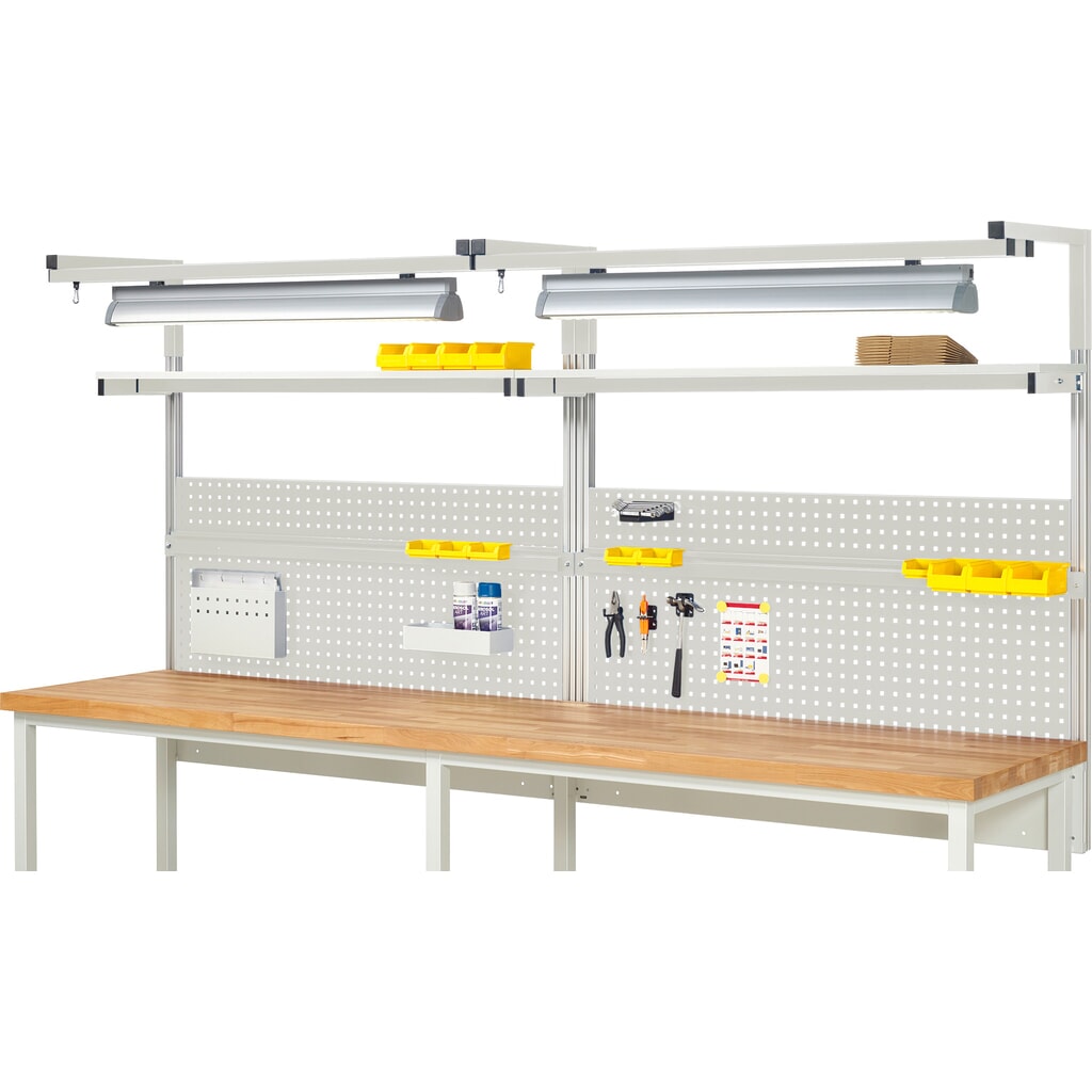 Obrázok výrobku: Nadstavba pracovného stola RAU, v × š × h 1 380 × 3 000 × 350 mm, s 2 policovými doskami, 2 prídržnými lištami, 2 pármi výložníkov a 2 svietidlami, kompletná súprava 04 pre výrobok šírky 3 000 mm