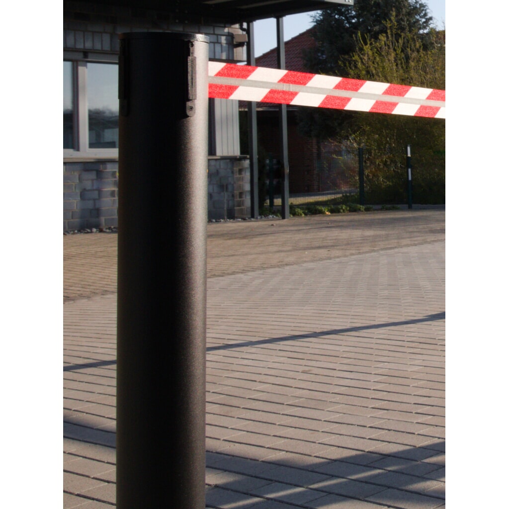 RS-GUIDESYSTEMS® páskový zahradzovací stĺpik GLA 85-J REFLECTO, dĺžka 7 m, šírka 50 mm, čierny stĺpik, červeno-biela páska Číslo obrázka výrobku 3: RS-GUIDESYSTEMS® páskový zahradzovací stĺpik GLA 85-J REFLECTO, dĺžka 7 m, šírka 50 mm, čierny stĺpik, červeno-biela páska