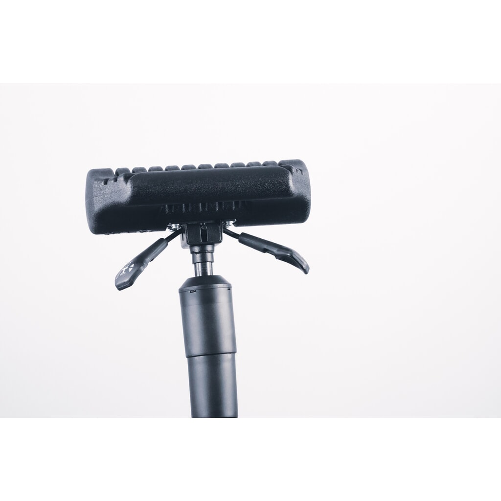 Stojací pomôcka, PU kruhové sedadlo, výška sedadla 630-840 mm, vidlicový stojan, rukoväť Číslo obrázka výrobku 7: Stojací pomôcka, PU kruhové sedadlo, výška sedadla 630-840 mm, vidlicový stojan, rukoväť