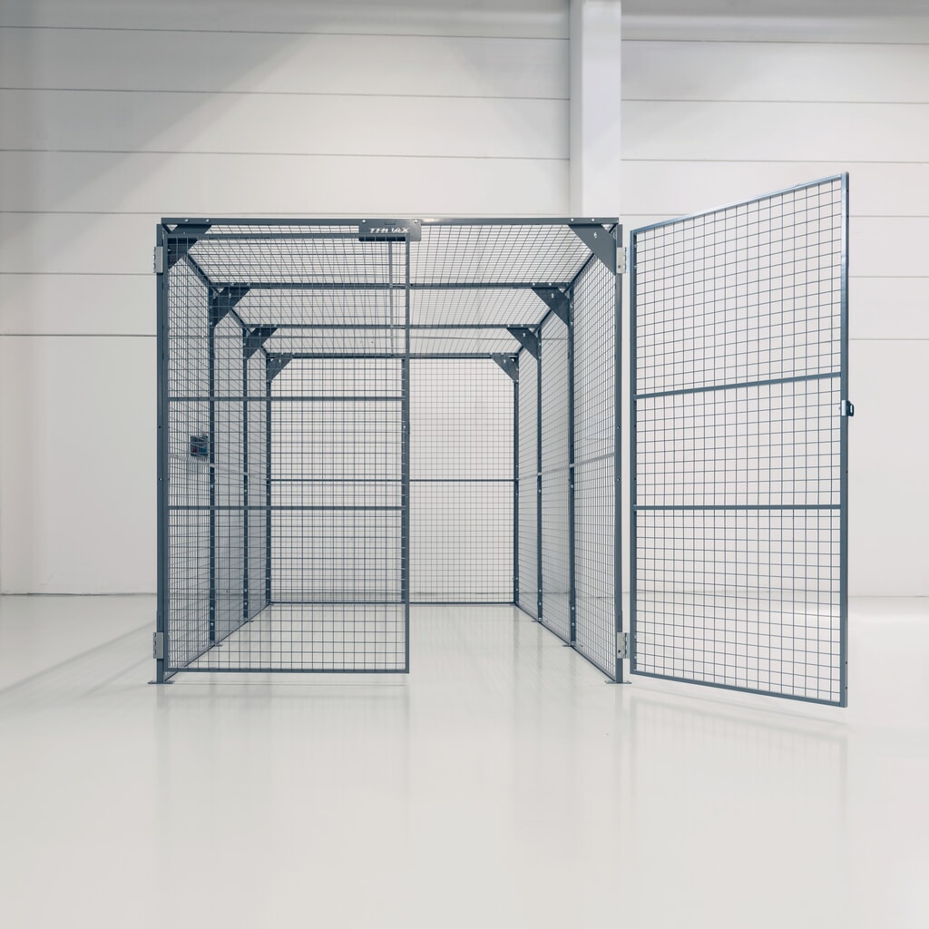 Úložný box TROAX®, lakovaný, v × š × d 2 200 × 2 200 × 4 800 mm Obrázok výrobku: Úložný box TROAX®, lakovaný, v × š × d 2 200 × 2 200 × 4 800 mm